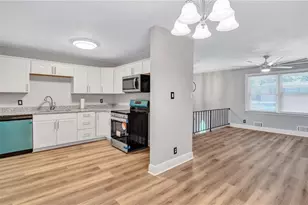 2764 Ocean Valley Dr, Atlanta, GA 30349 - Photo 11