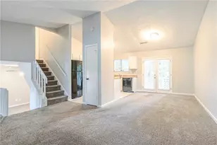 4745 Hairston Crossing Rd, Stone Mountain, GA 30083 - Photo 9