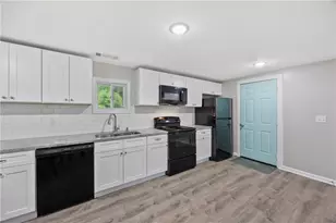 10 Caroline Dr, Stockbridge, GA 30281 - Photo 7