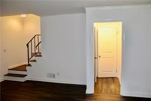 1191 Hampton Way NE, Atlanta, GA 30324 - Photo 19