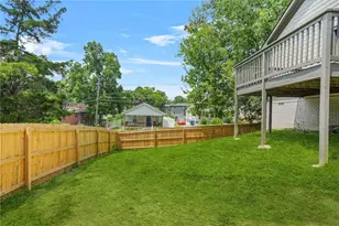 556 Paines Ave NW, Atlanta, GA 30318 - Photo 27
