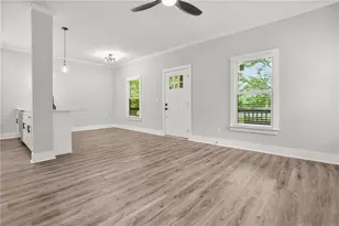 556 Paines Ave NW, Atlanta, GA 30318 - Photo 7