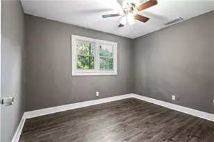 2436 Clarissa Dr NW, Atlanta, GA 30318 - Photo 17