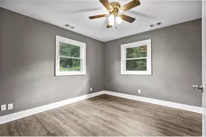 2436 Clarissa Drive NW, Atlanta, GA 30318 - Photo 15