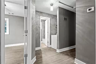 2436 Clarissa Dr NW, Atlanta, GA 30318 - Photo 19