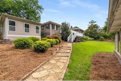 1535 Pathfinder Way SW, Lilburn, GA 30047 - Photo 43