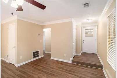 6403 Charter Way, Lithonia, GA 30058 - Photo 5