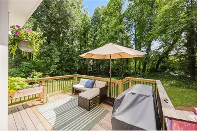 4905 Hawk Trail NE, Marietta, GA 30066 - Photo 31