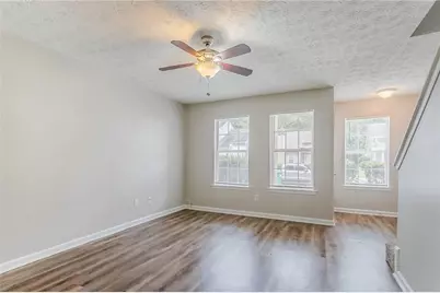 6559 Wellington Chase Court, Lithonia, GA 30058 - Photo 9