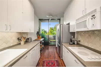 2575 Peachtree Road NE #7F, Atlanta, GA 30305 - Photo 25