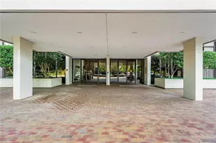 2575 Peachtree Rd NE, Atlanta, GA 30305 - Photo 3