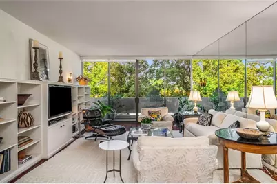 2575 Peachtree Road NE #7F, Atlanta, GA 30305 - Photo 11