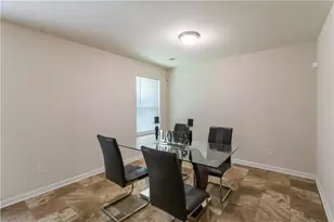 5622 Laurel Ridge Dr, Atlanta, GA 30344 - Photo 9