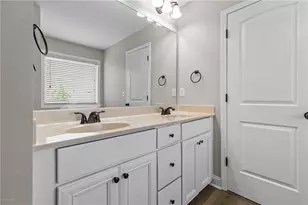 345 McKenzie Grace Ln, Grayson, GA 30017 - Photo 33