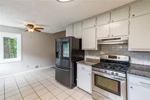 4125 Stutz Ct, Tucker, GA 30084 - Photo 9