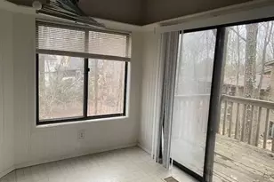 352 N Peak Dr, Alpharetta, GA 30022 - Photo 5