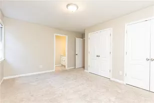 9360 Nesbit Lakes Dr, Alpharetta, GA 30022 - Photo 39