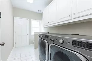 9360 Nesbit Lakes Dr, Alpharetta, GA 30022 - Photo 63