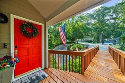 634 Green Valley Drive, Smyrna, GA 30082 - Photo 3