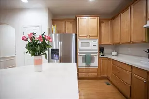 6674 Mimosa Cir, Tucker, GA 30084 - Photo 15