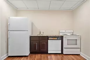 2710 Margaret Mitchell Dr NW, Atlanta, GA 30327 - Photo 37