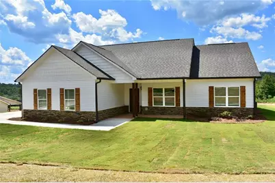 883 Dortch, Eastanollee, GA 30538 - Photo 1