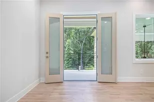 240 Traditions Dr, Alpharetta, GA 30004 - Photo 31