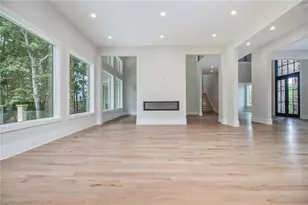 240 Traditions Dr, Alpharetta, GA 30004 - Photo 13