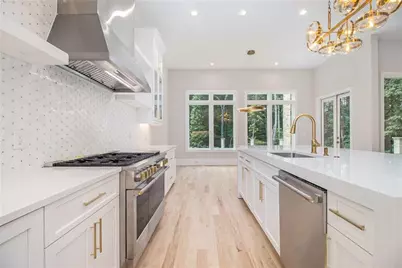 240 Traditions Drive, Alpharetta, GA 30004 - Photo 15