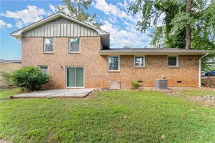 1968 Copperfield Cir, Decatur, GA 30035 - Photo 19