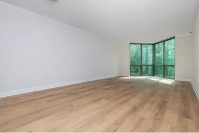 2870 Pharr Court NW #309, Atlanta, GA 30305 - Photo 9