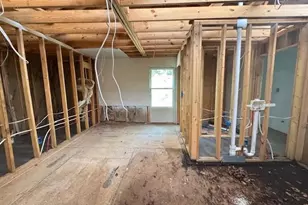 277 Barfield Ave SW, Atlanta, GA 30310 - Photo 11