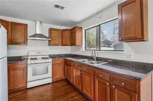 5045 Carole Pl, Stone Mountain, GA 30087 - Photo 11