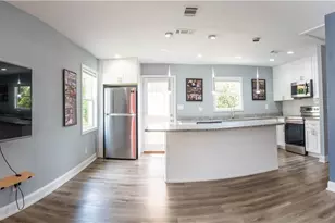 807 Grant Terrace SE, Atlanta, GA 30315 - Photo 3