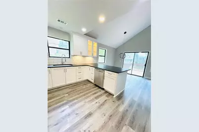 4440 Cary Drive, Snellville, GA 30039 - Photo 7