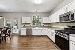 3187 Sable Run Rd, Atlanta, GA 30349 - Photo 7