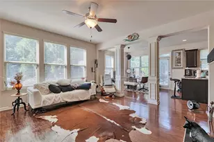 566 Jody Pl, Lilburn, GA 30047 - Photo 9