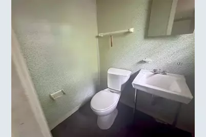 2318 Browns Mill Road SE, Atlanta, GA 30315 - Photo 13