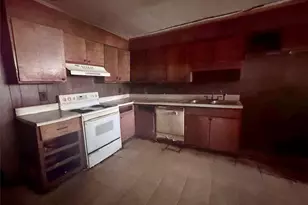 2318 Browns Mill Rd SE, Atlanta, GA 30315 - Photo 9