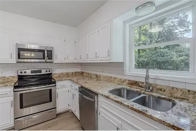 5620 Whittondale Road, Lithonia, GA 30058 - Photo 5