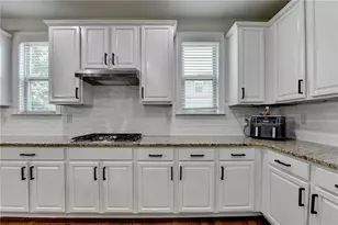 6645 Bentley Ridge Dr, Cumming, GA 30040 - Photo 13