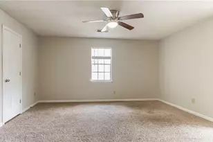 1040 Redan Trce, Stone Mountain, GA 30088 - Photo 25