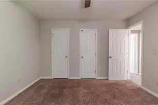 1040 Redan Trce, Stone Mountain, GA 30088 - Photo 21