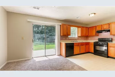 1040 Redan Trace, Stone Mountain, GA 30088 - Photo 17