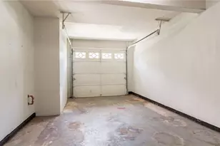 1040 Redan Trce, Stone Mountain, GA 30088 - Photo 33