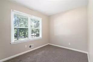 1984 Brenda Dr, Austell, GA 30168 - Photo 5