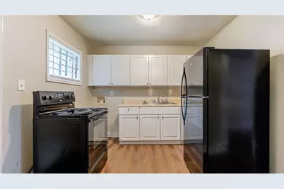 1803 Hollyhock Terrace, Decatur, GA 30032 - Photo 17