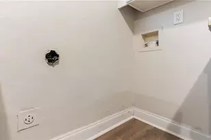 1803 Hollyhock Terrace, Decatur, GA 30032 - Photo 29