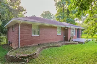 1803 Hollyhock Terrace, Decatur, GA 30032 - Photo 3