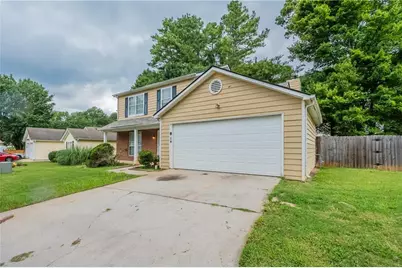 1355 Stoneleigh Way, Stone Mountain, GA 30088 - Photo 3